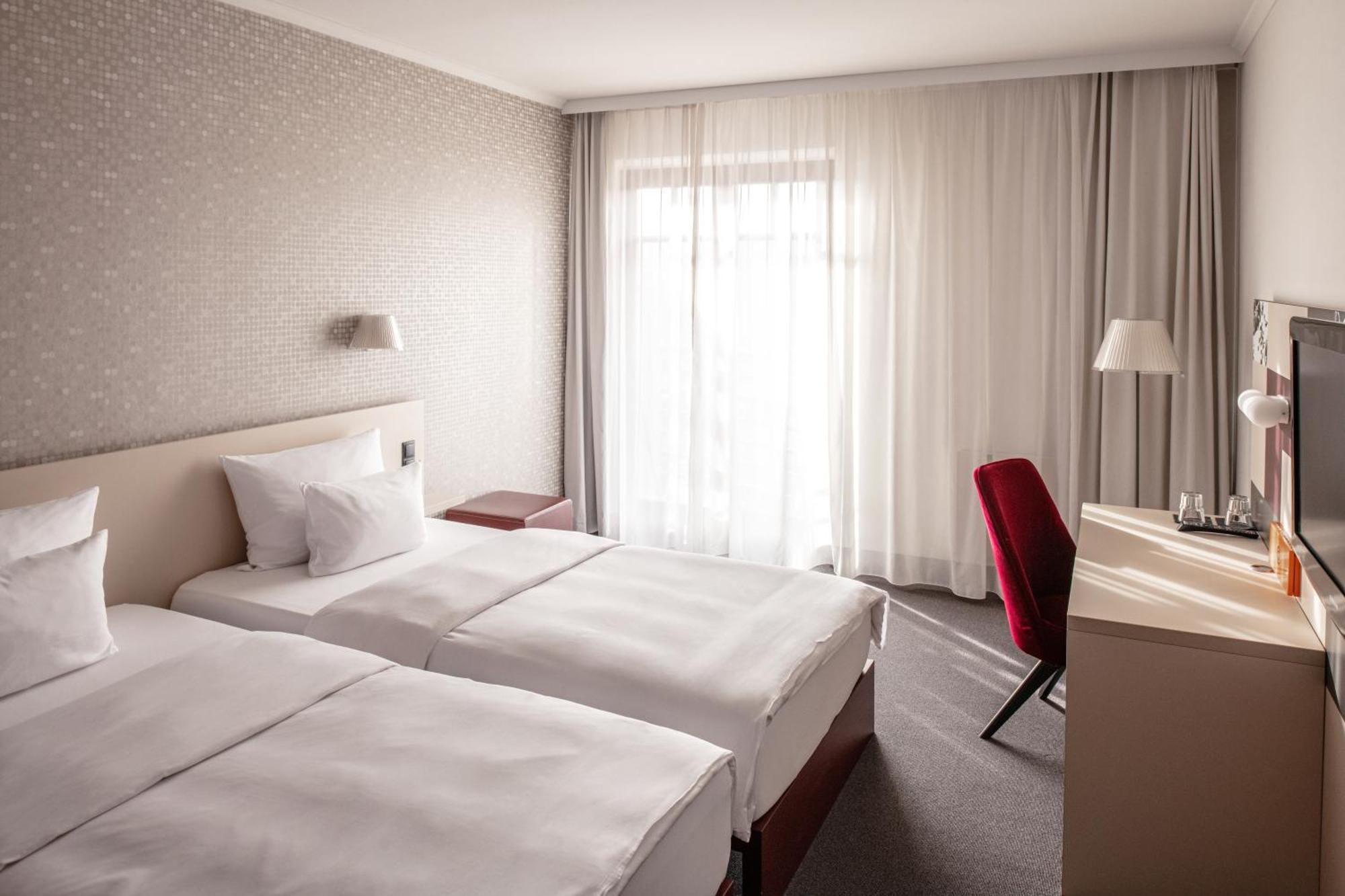 Pentahotel Айзенах Екстериор снимка